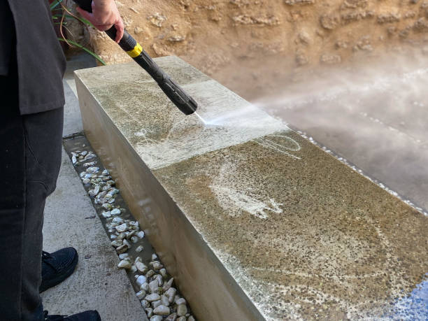 Best Commercial Building Pressure Washing  in Waukomis, OK