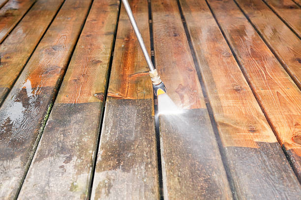 Best Roof Pressure Washing  in Waukomis, OK